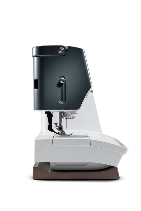 PFAFF expression creative 750 Näh- und Stickmaschine